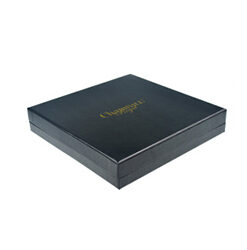 Apparel Packaging Boxes